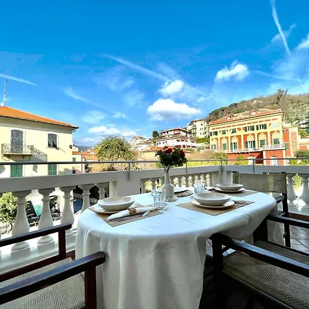 דירה Migliorini Lusso & Comfort In Finalborgo. פינאלה ליגורה