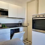 Migliorini Lusso & Comfort In Finalborgo. Апартаменты Финале Лигуре
