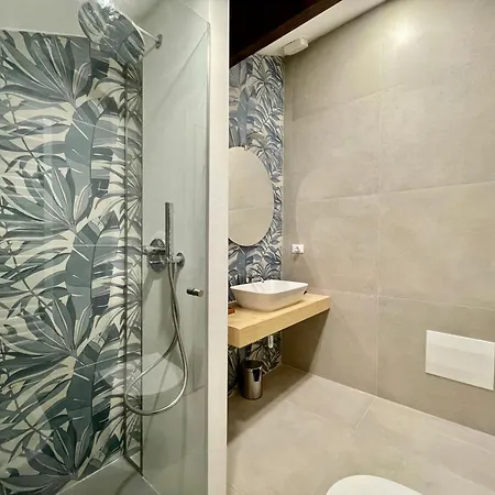 Migliorini Lusso & Comfort In Finalborgo. *