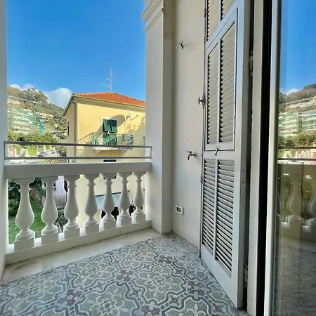 Apartment Migliorini Lusso & Comfort In Finalborgo. *