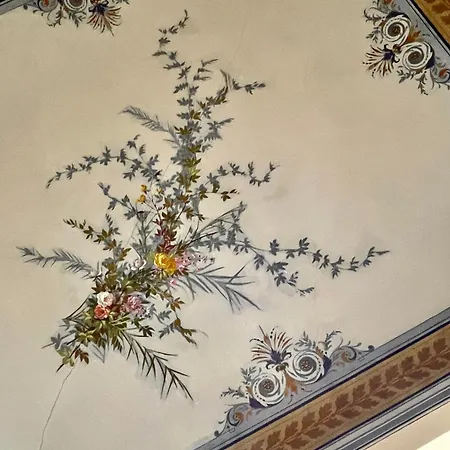 Migliorini Lusso & Comfort In Finalborgo. Apartment Finale Ligure