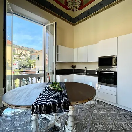 Migliorini Lusso & Comfort In Finalborgo. Finale Ligure
